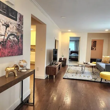 Cozy Contemporary 2Br With Sofa Bed In The Office Apartment Seattle Exterior photo