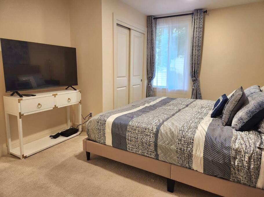 Apartamento Cozy Contemporary 2br With Sofa Bed In The Office