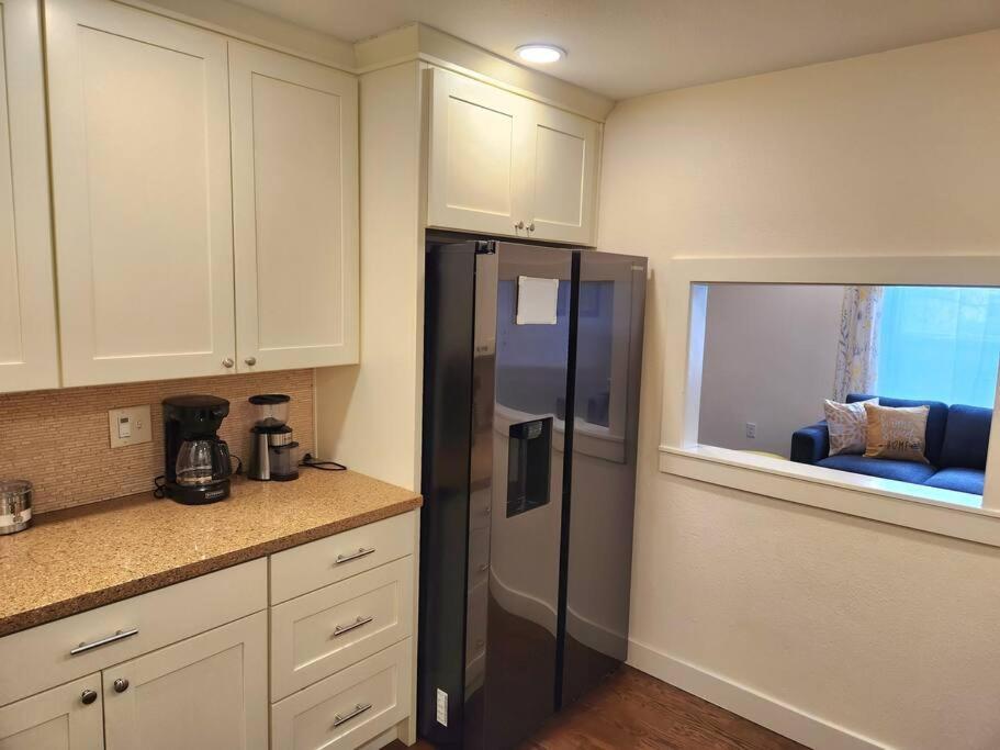 Apartamento Cozy Contemporary 2br With Sofa Bed In The Office
